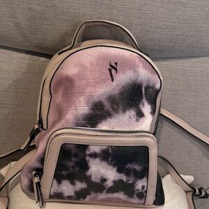 Vera Wang soft pink and Black Women's Backpack